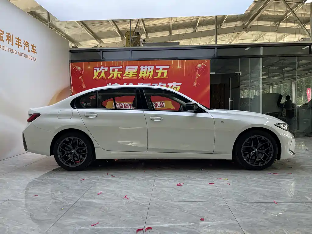 BMW 3 Series 330 Li M Sport Night Package