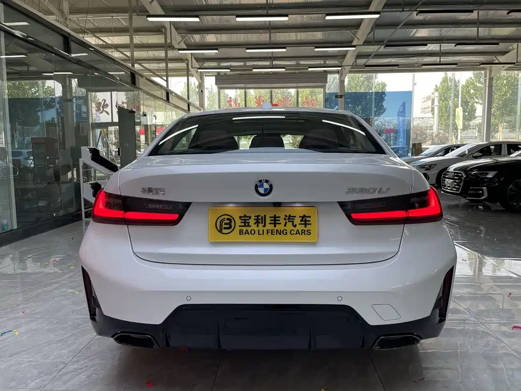 BMW 3 Series 330 Li M Sport Night Package