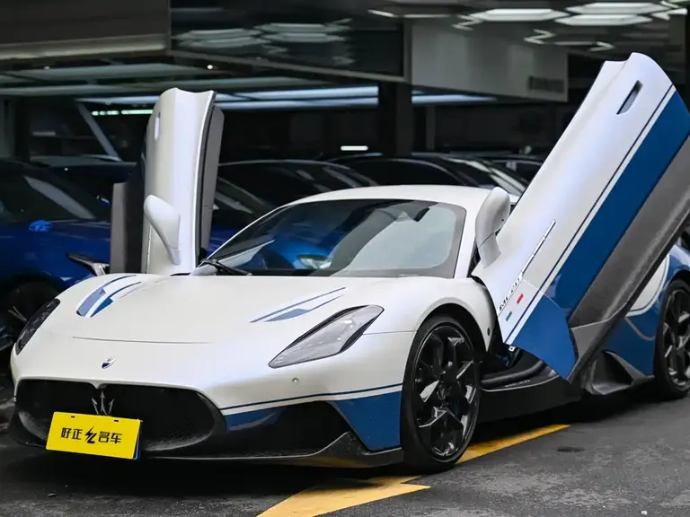 Maserati MC20 3.0 T Standard