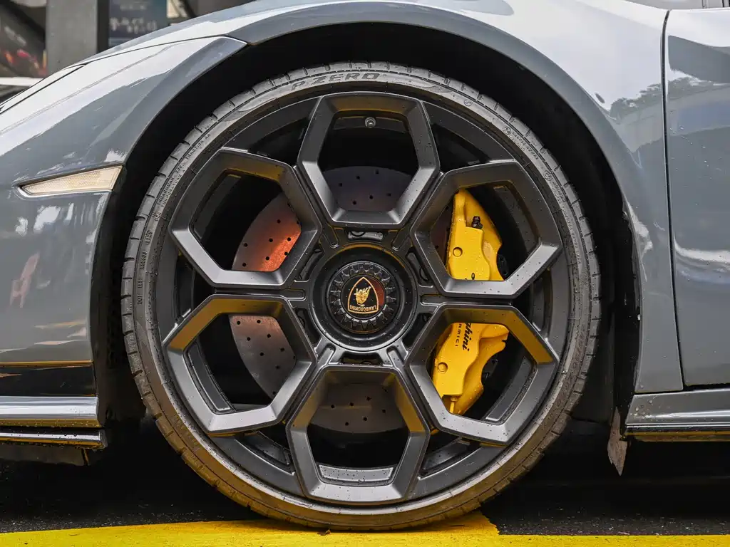 Huracán LP 600-4 Limited