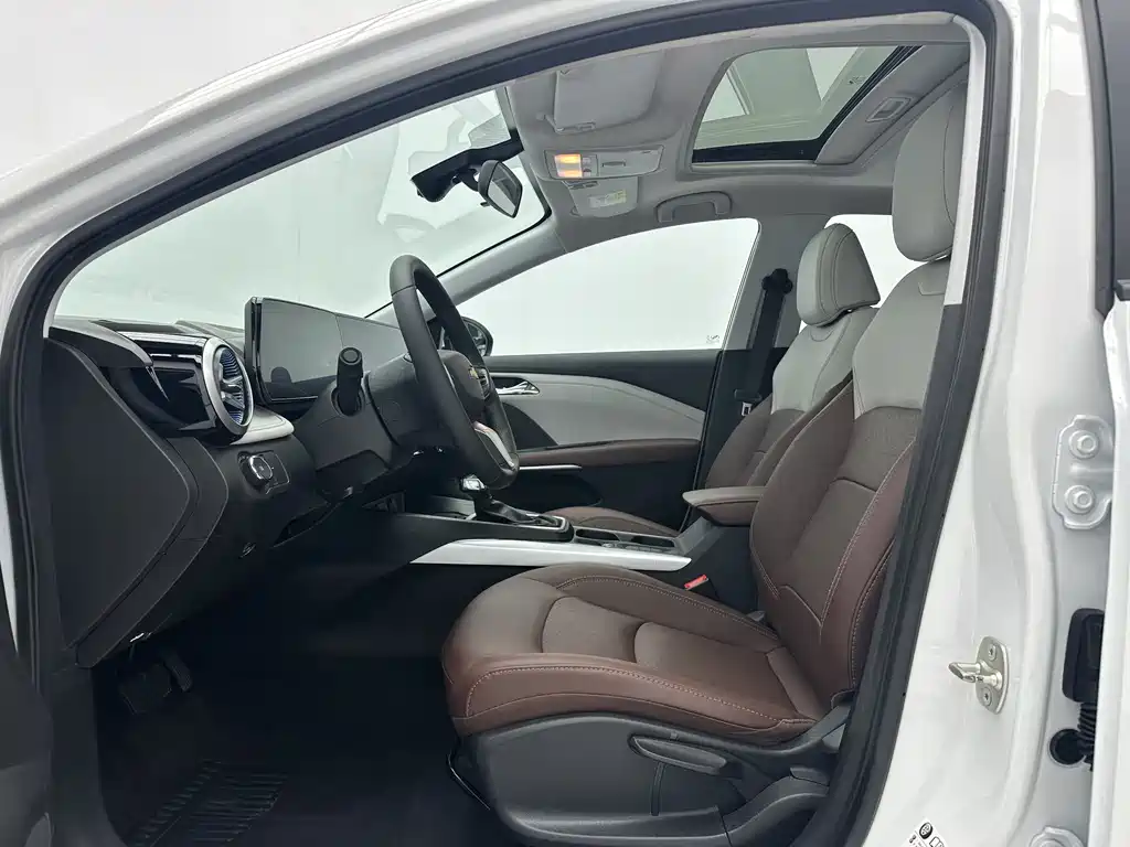 Monza 1.5 L DCT Joy