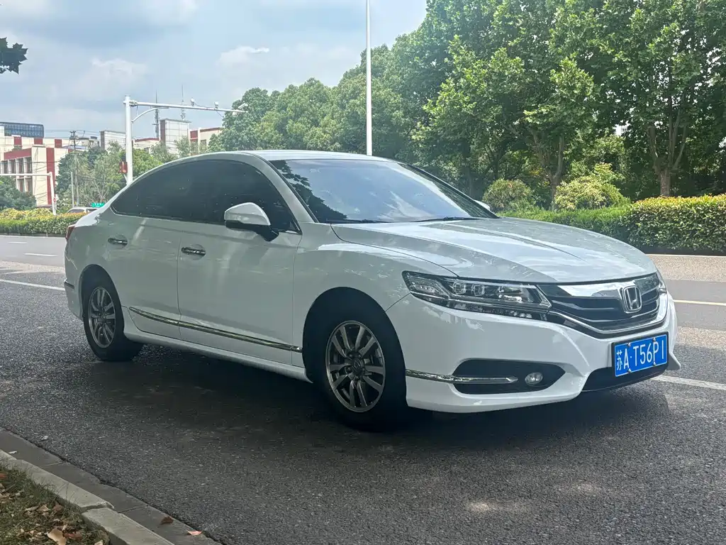 Spirior 2.0 L Distinguished