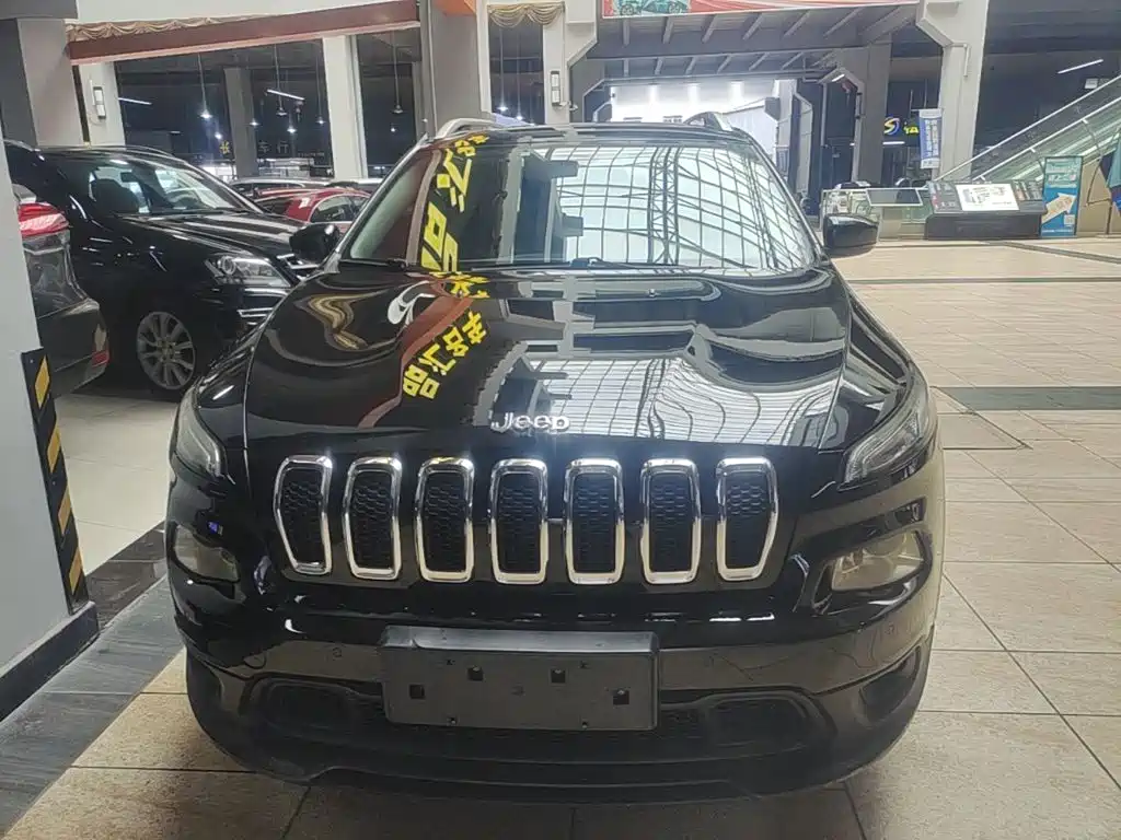 Cherokee 2.4 L Leading Intelligent