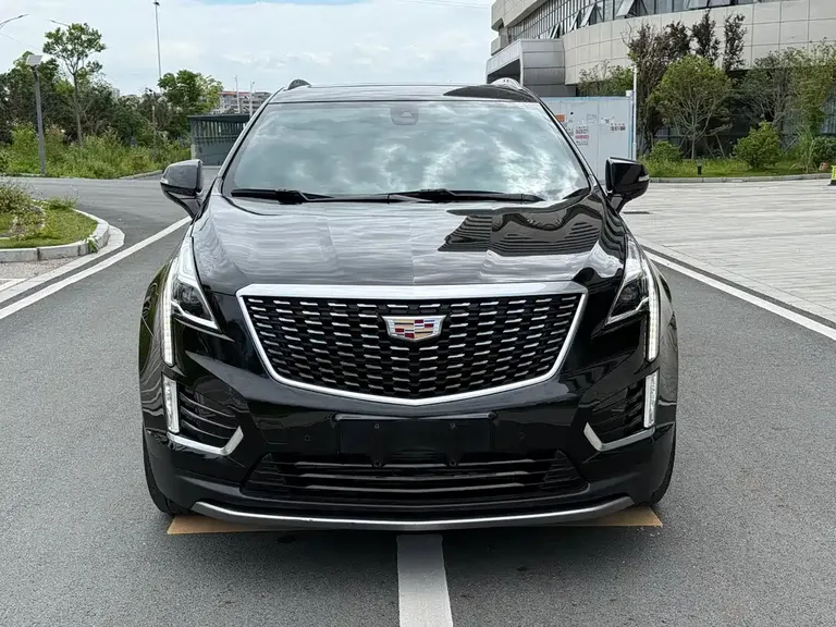 Cadillac XT5 凯迪拉克XT5 2022款 2.0 T 四驱风尚型