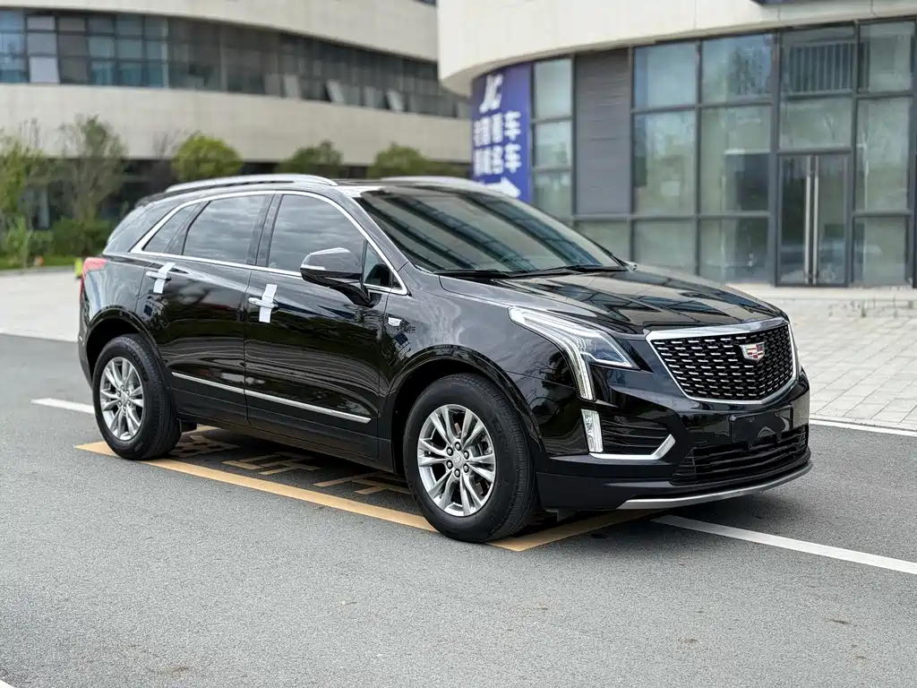 Cadillac XT5 凯迪拉克XT5 2022款 2.0 T 四驱风尚型