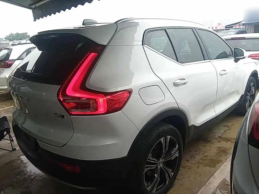 Volvo XC40 T4 4 WD Smart Vision Luxury
