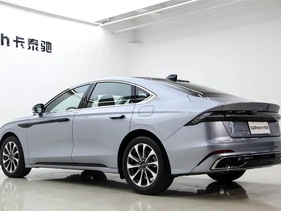 Lincoln Z 2.0 T Premium Style