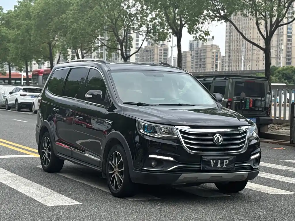 Fengxing SX6 1.6 L Manual Luxury