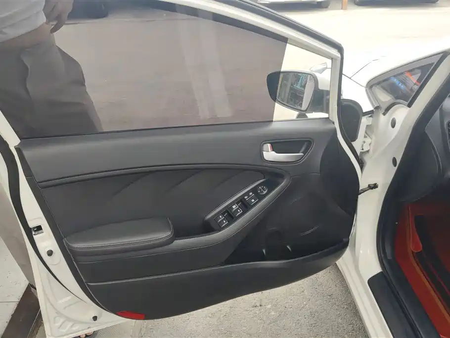 Kia K3 1.6 L Auto GL