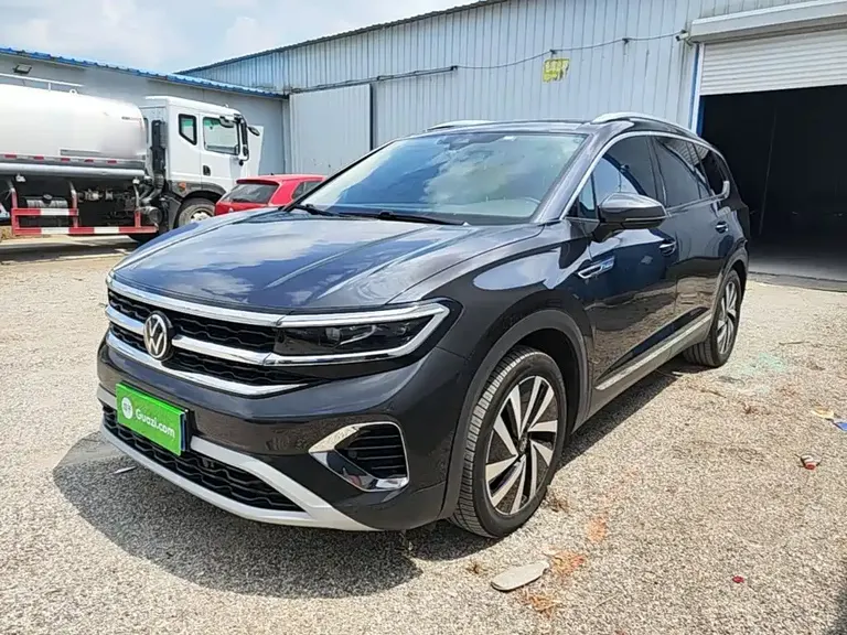 Volkswagen Talagon 380 TSI 4 WD Luxury Premium Realm Pro 6-seat