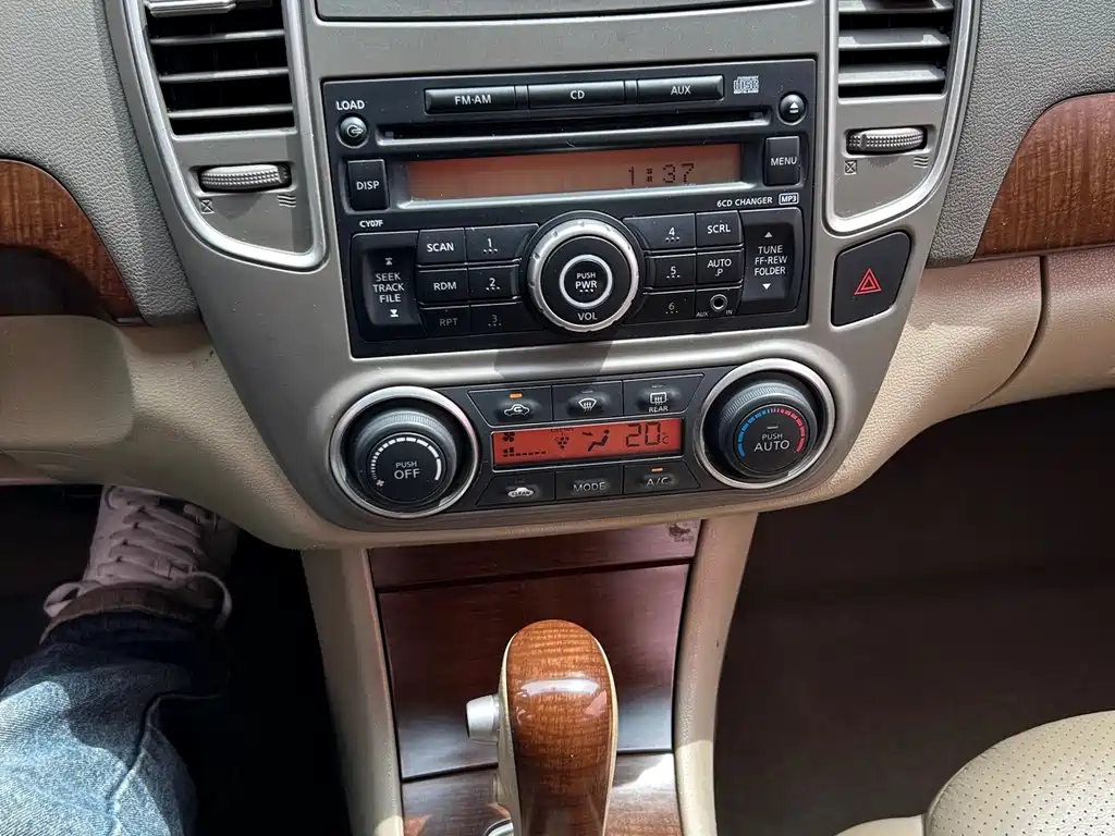 Sylphy 2.0 XL CVT Luxury