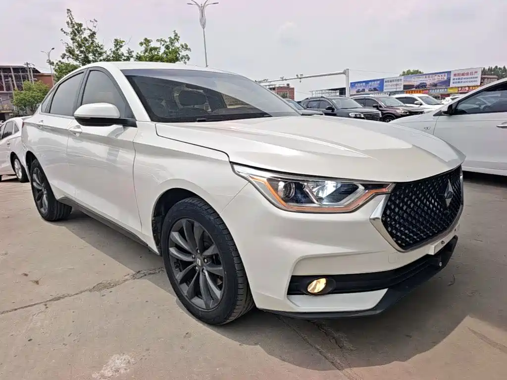 Baojun RC-6 1.5 T CVT 24 Hours Online Luxury