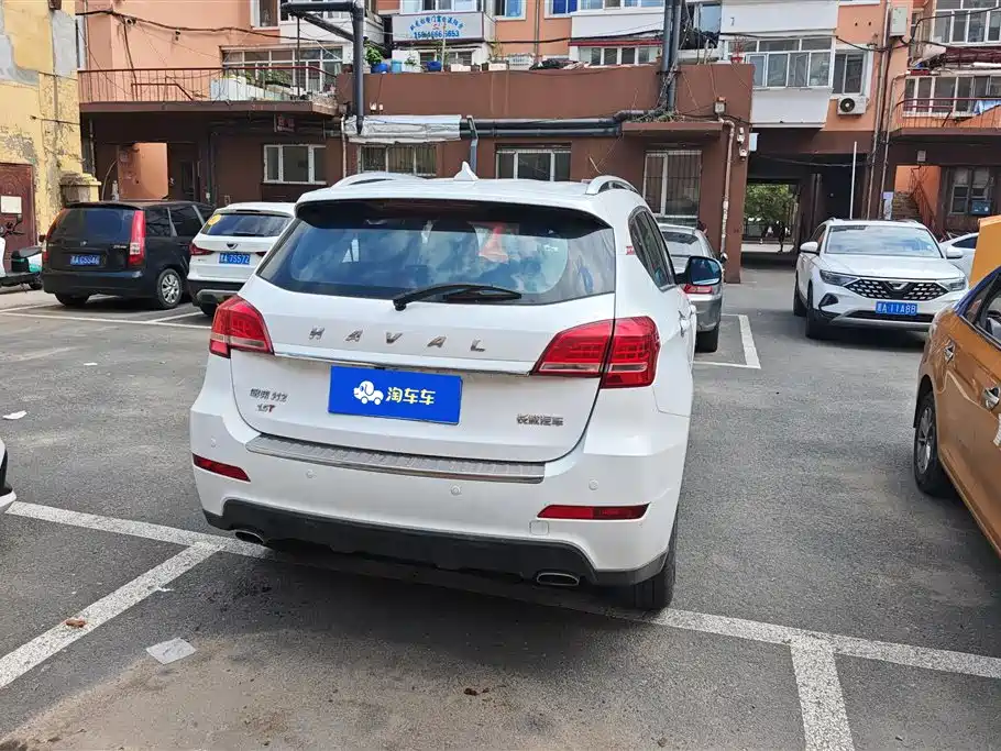 Haval H2 哈弗H2 2015款 1.5 T 自动两驱尊贵版