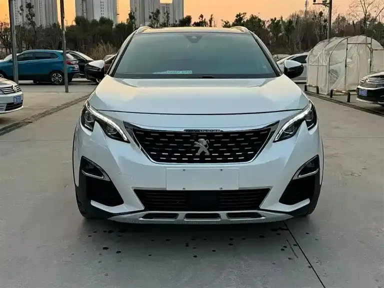 Peugeot 5008 380 THP 7-seat Luxury GT