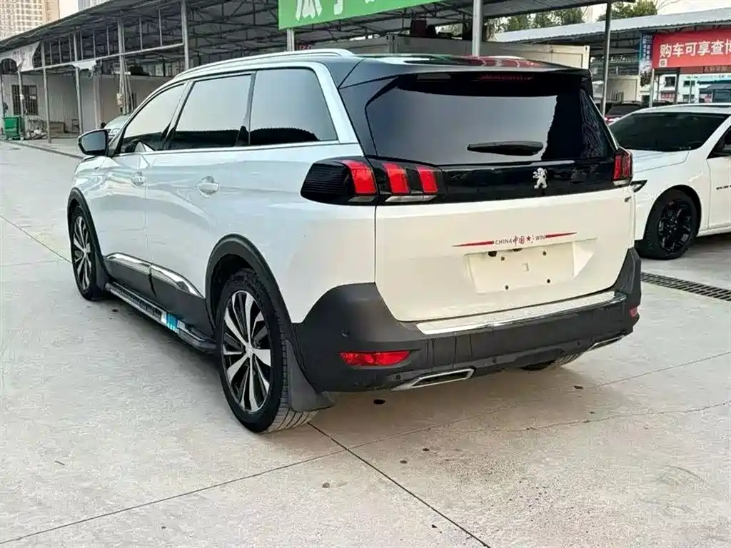 Peugeot 5008 380 THP 7-seat Luxury GT