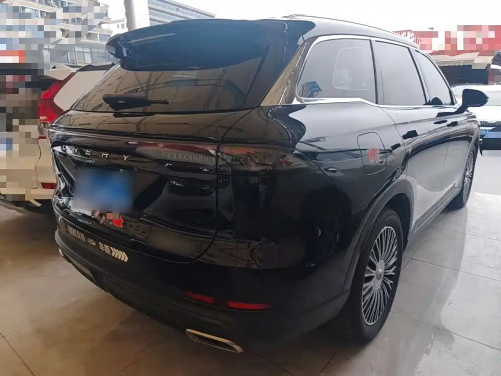 Tiggo 8 L 2.0 T 2 WD Distinguished 5-seat