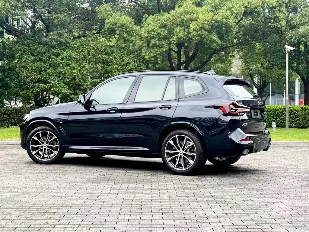 BMW X3 xDrive30 i Leading M Night Package