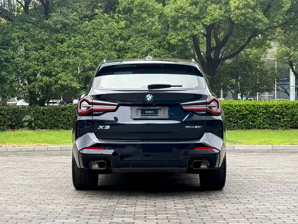 BMW X3 xDrive30 i Leading M Night Package