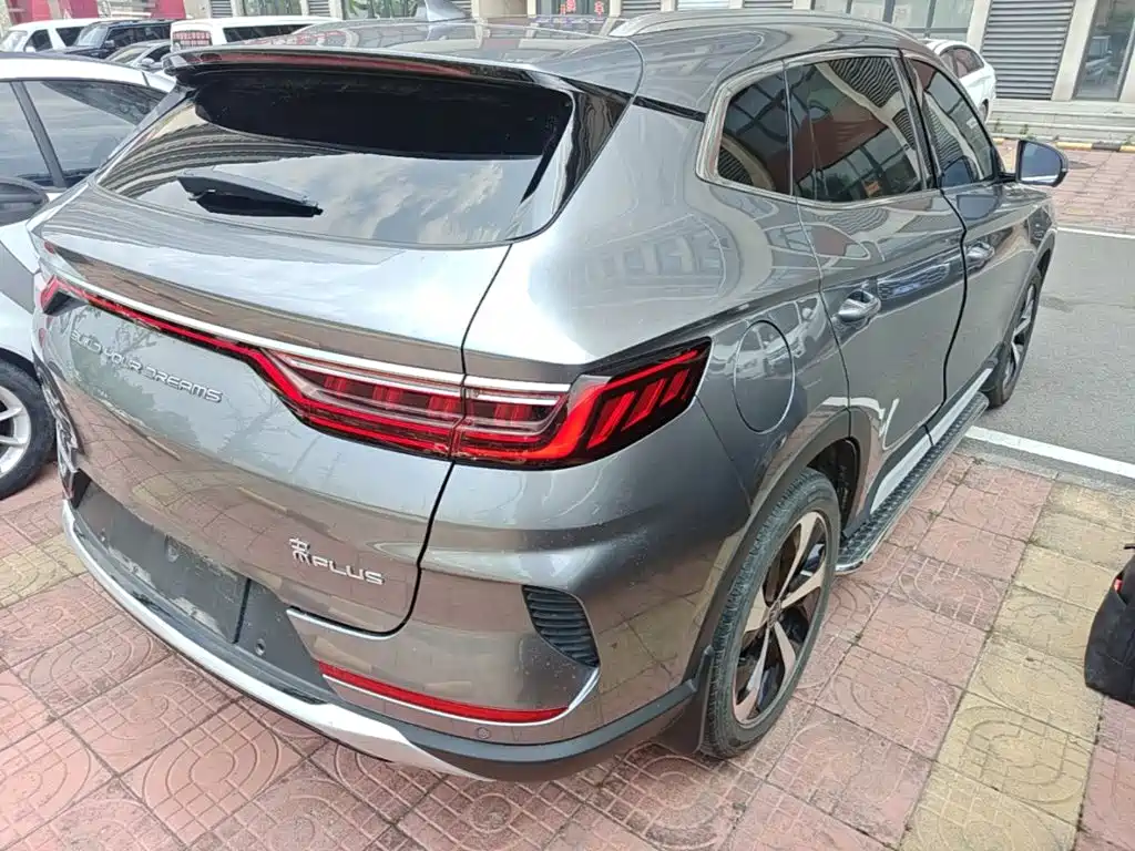 Song PLUS NEV DM-i 110 KM Flagship PLUS