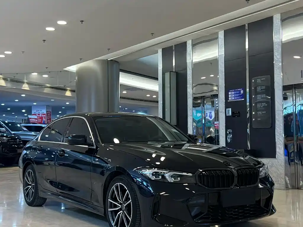 BMW 3 Series 320 i M Sport Package