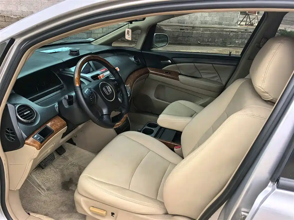 Odyssey 2.4 L Comfort