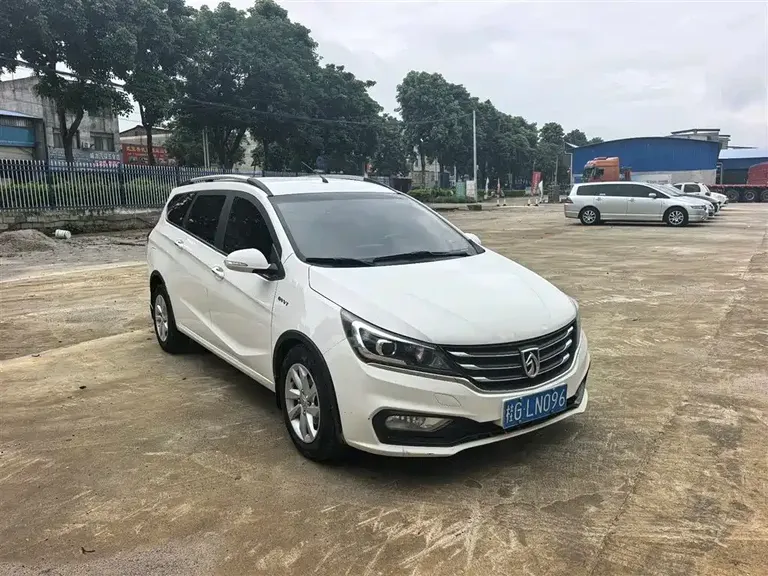 Baojun 310 W 1.5 L Manual Comfort CN-V