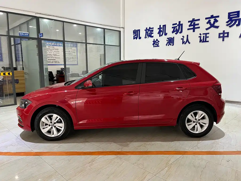 Polo Plus 1.5 L Auto Panoramic Pleasure