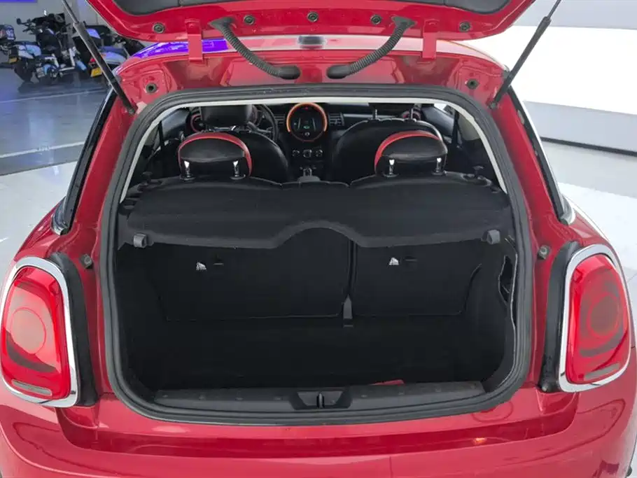MINI 1.5 T ONE PLUS
