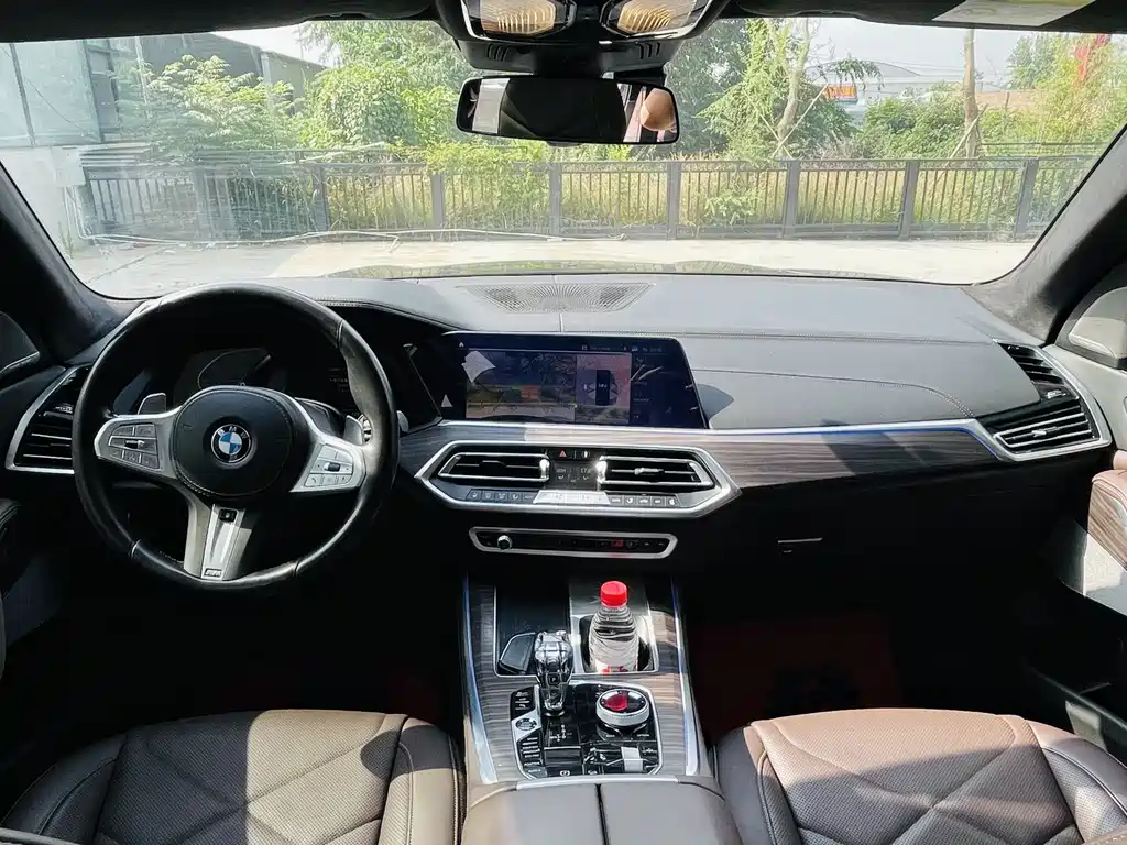 BMW X5 Facelift xDrive 40 Li Premium M Sport Package