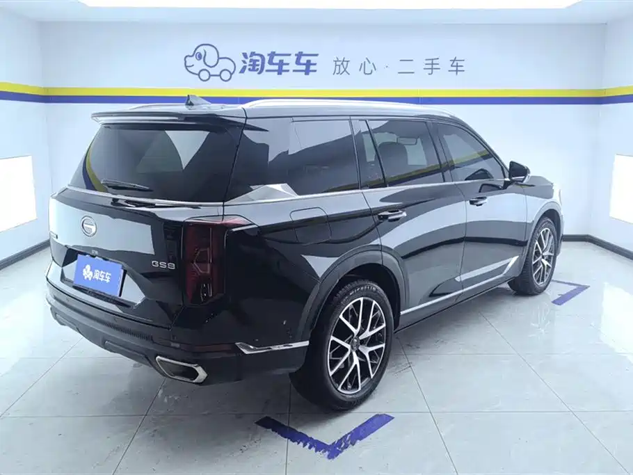 GAC Trumpchi GS8 Navigator Series 2.0 TGDI 2 WD Distinguished (7-seat)