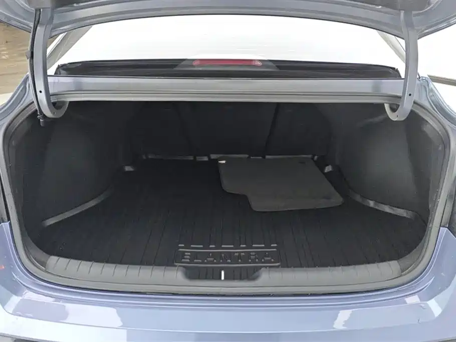 Elantra 1.5 L CVT GLX Elite