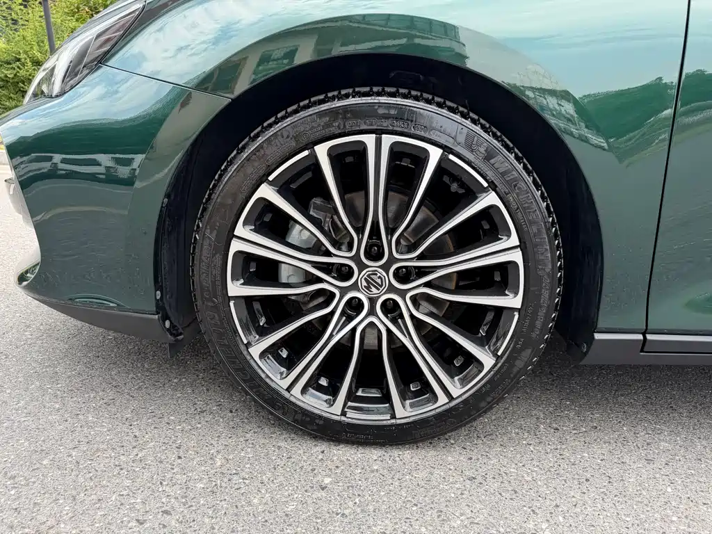 MG7 2.0 T Auto Beauty Hunter Luxury Enjoyment