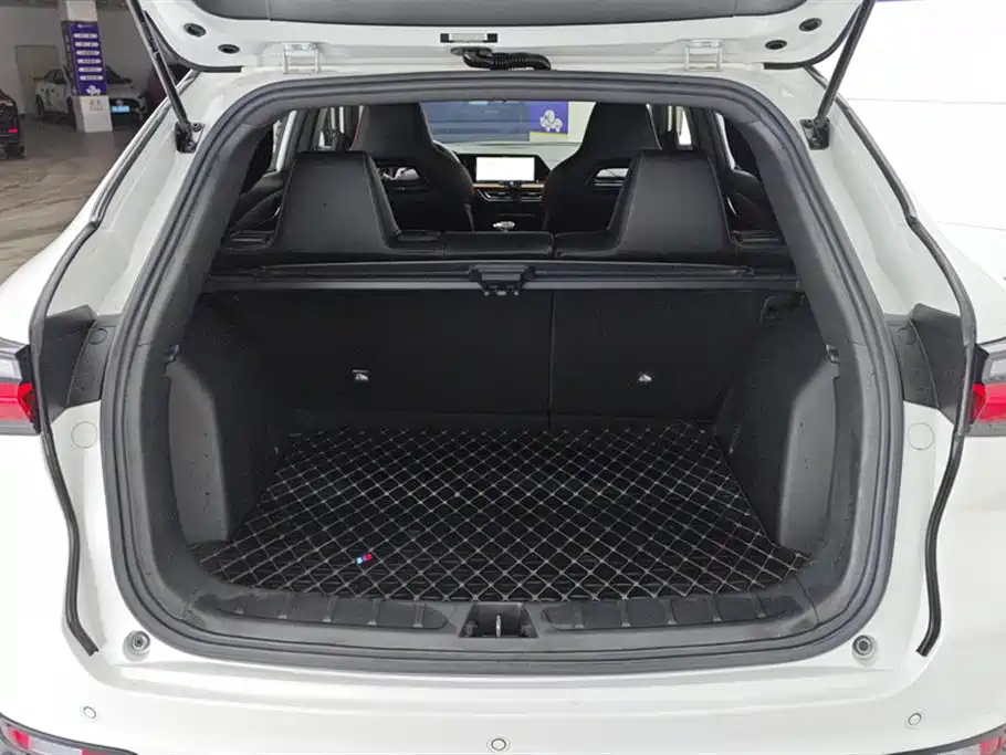 Changan Oshan X5 Sport 1.5 T DCT Hurricane Sonic