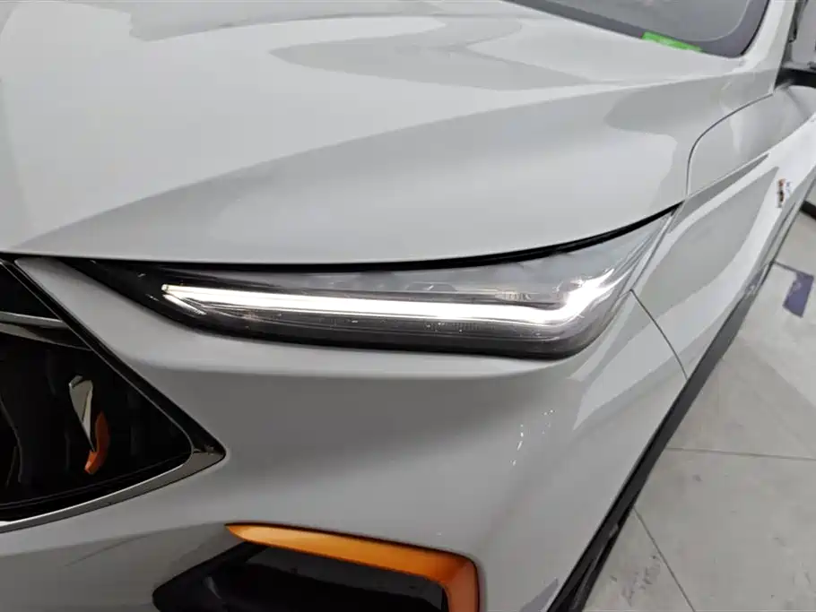Changan Oshan X5 Sport 1.5 T DCT Hurricane Sonic