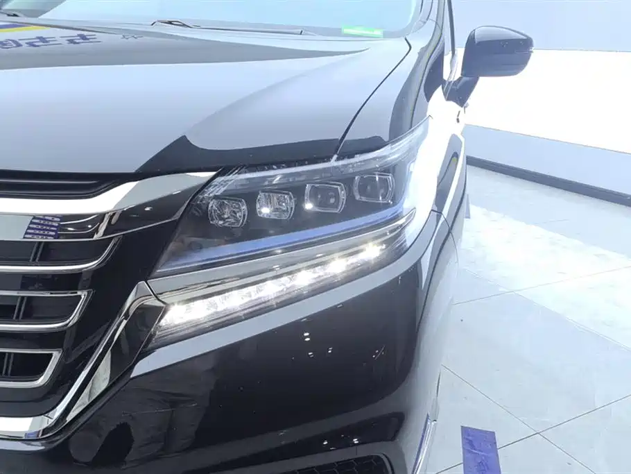 Elysion 2.0 L Hybrid Comfort