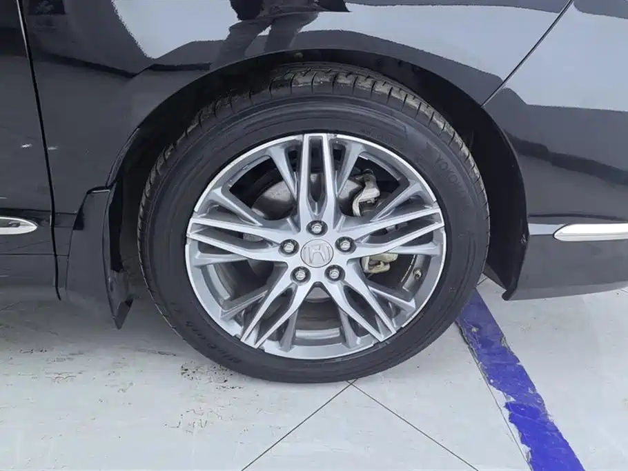 Elysion 2.0 L Hybrid Comfort