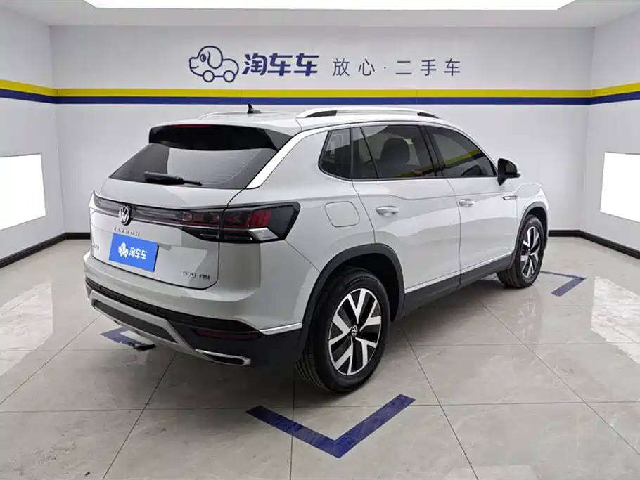 Tayron 330 TSI 2 WD Luxury Plus Advanced