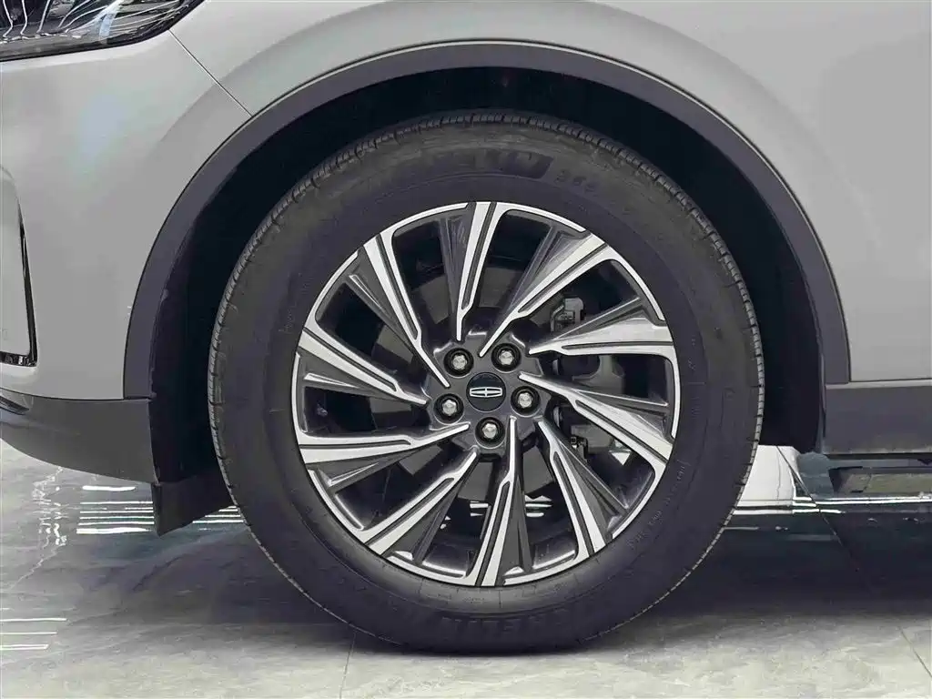 Aviator 3.0 T V6 4 WD Noble Elegant 6-seat