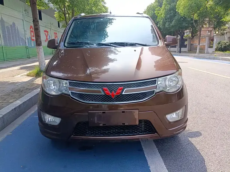 Wuling Hongguang 1.5 L S Standard