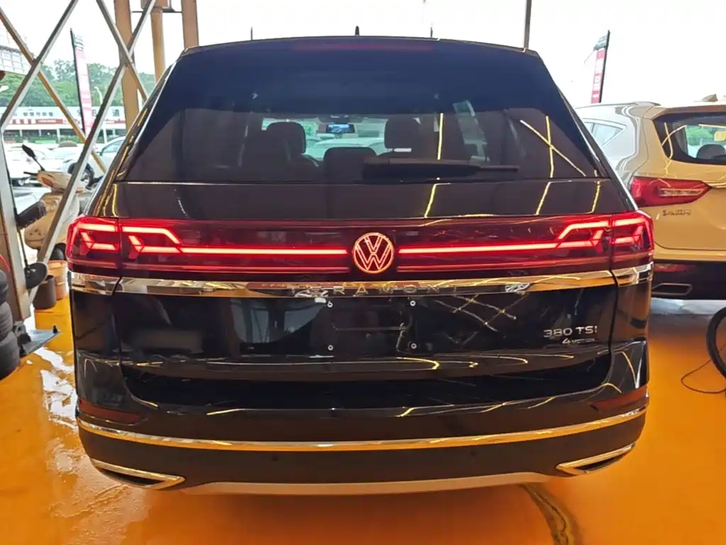 Teramont 380 TSI 4 WD Dragon Shine