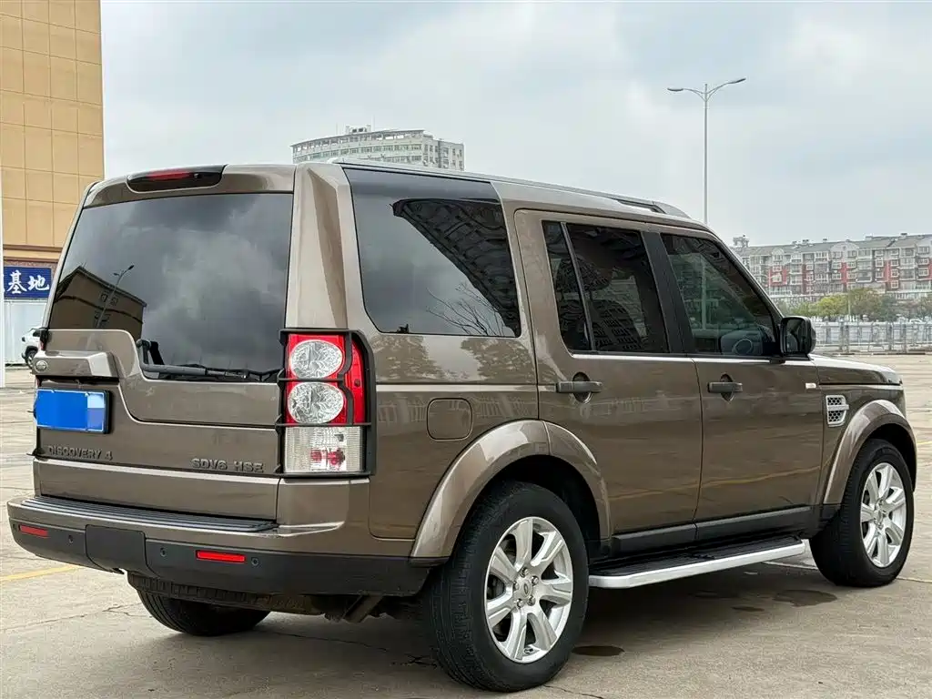 Discovery 3.0 SDV6 HSE Diesel