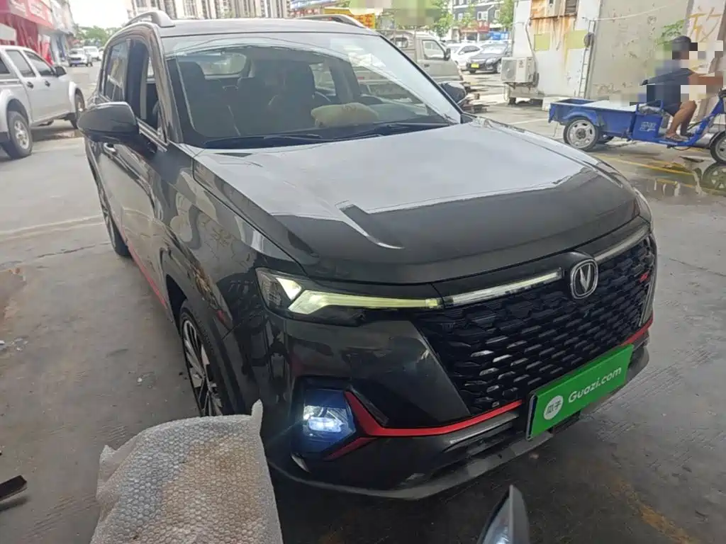Changan CS35 PLUS Blue Whale NE 1.4 T DCT Distinguished