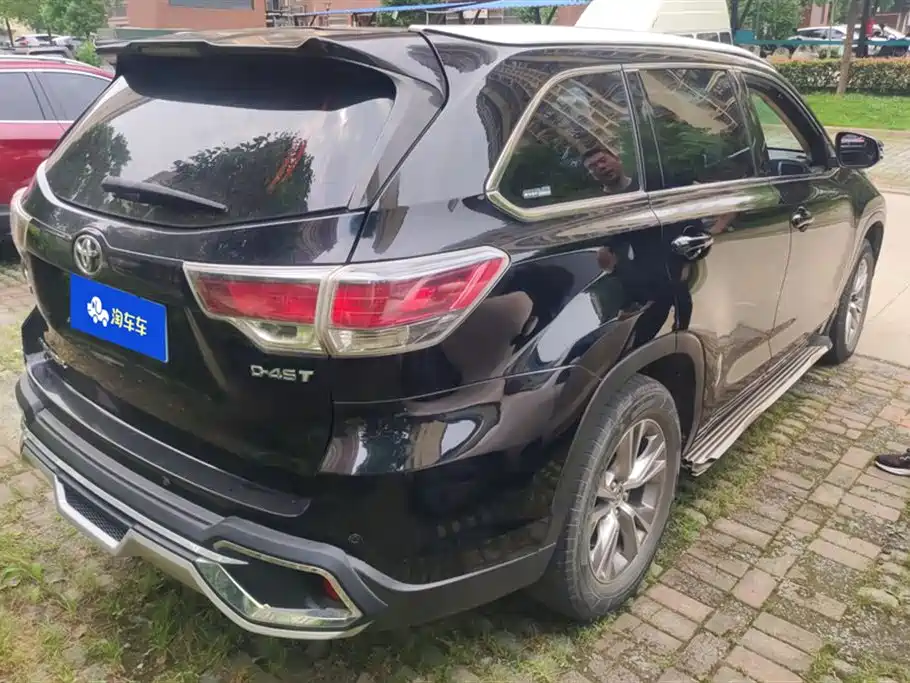 Highlander 2.0 T 2 WD Elite 5-seat
