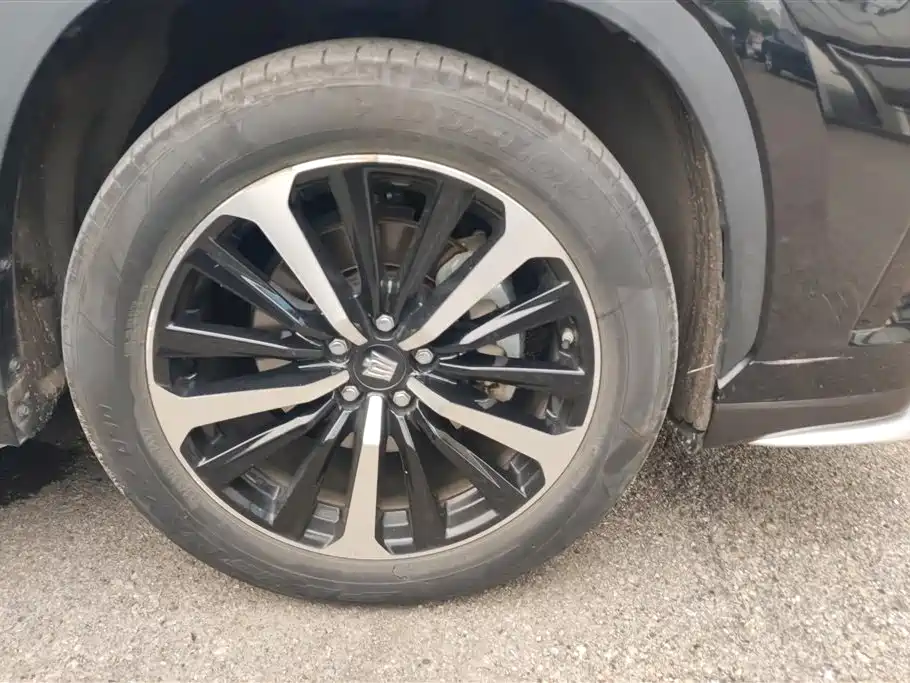 Crown Kluger 2.5 L HEV 4 WD Luxury