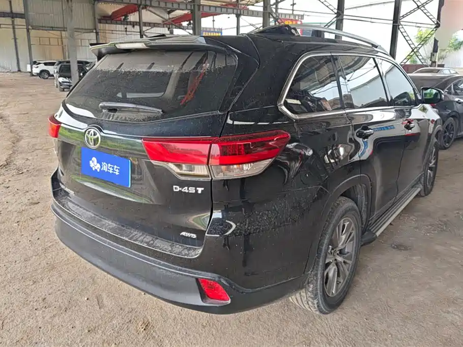 Highlander 2.0 T 4 WD Elite 7-seat CN-V