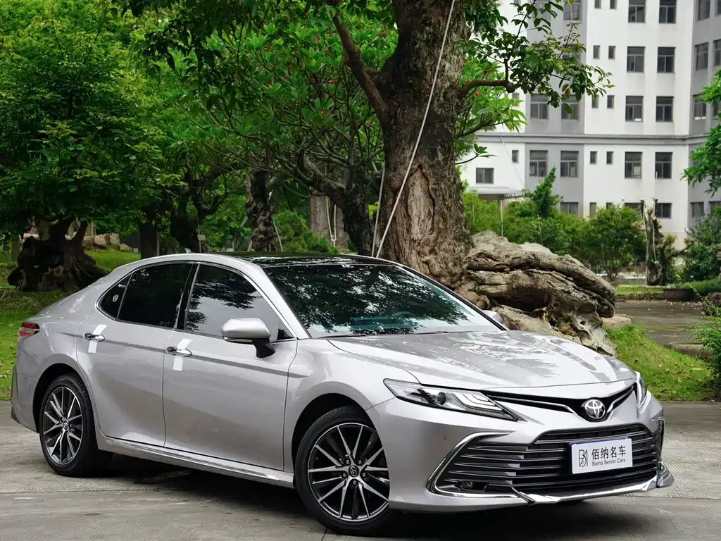Camry 2.5 G Luxury