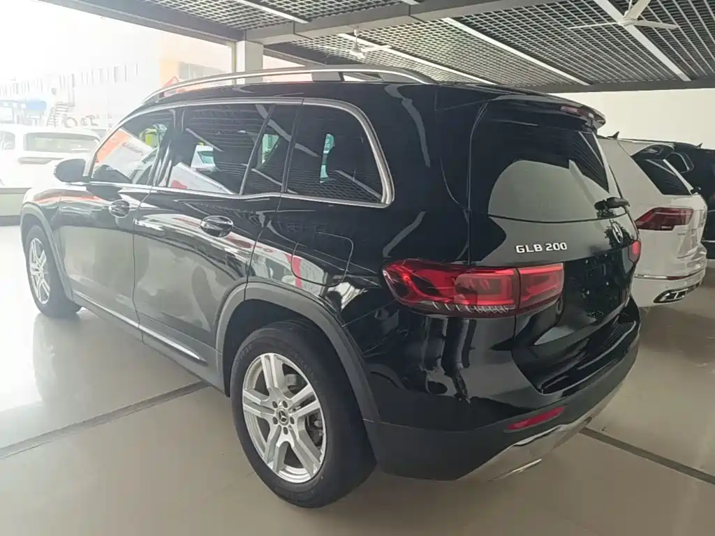 Mercedes-Benz GLB Facelift GLB 200 Dynamic