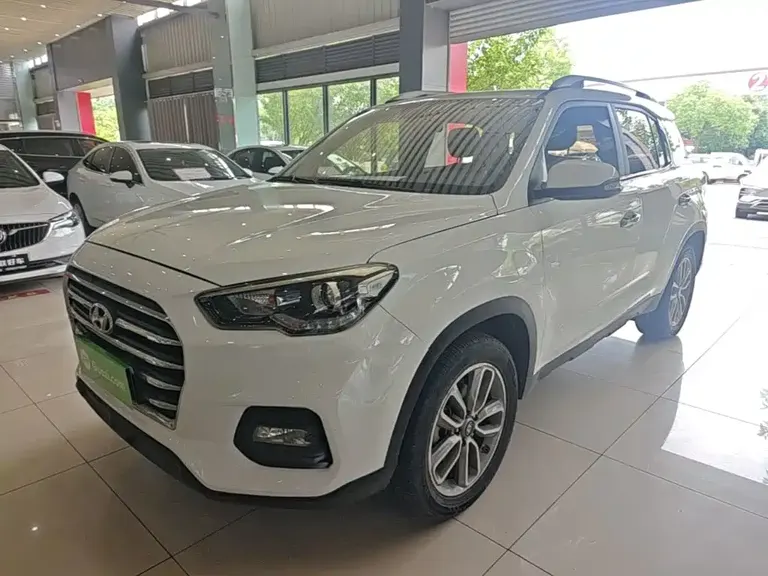 Hyundai ix35 2.0 L Auto 2 WD Brave · Smooth Enjoyment CN-VI