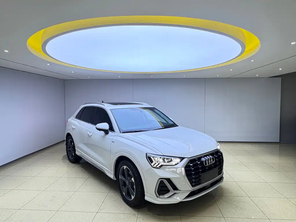 Audi Q3 35 TFSI Fashion Dynamic