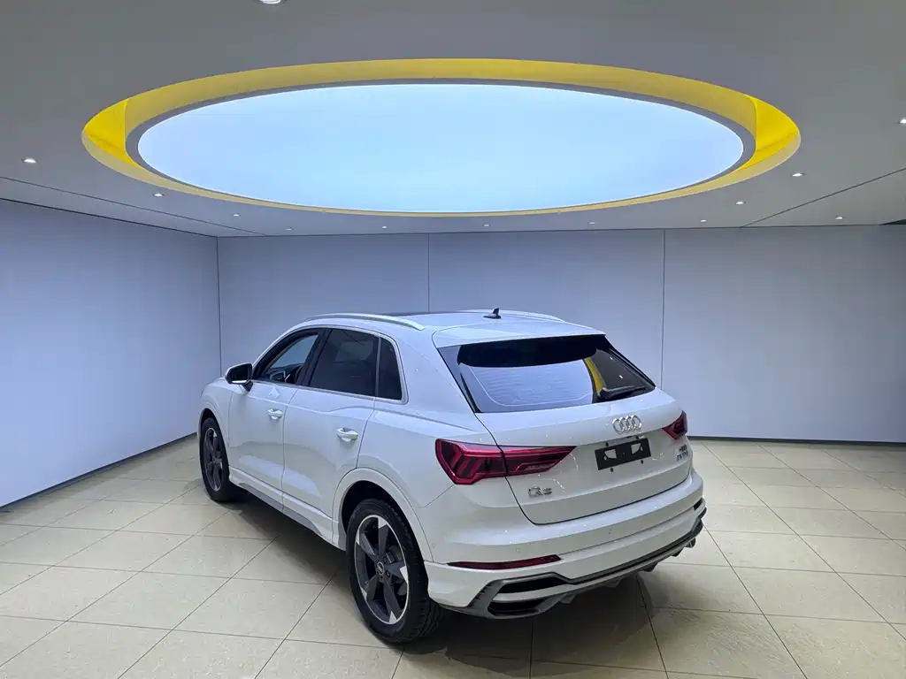 Audi Q3 35 TFSI Fashion Dynamic